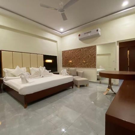 One Earth Santu Eco Resort 바브나가르 외부 사진